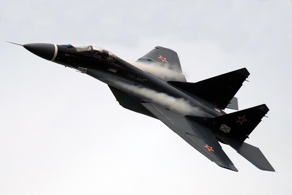 Marinha da Rússia receberá novos caças embarcados MiG-29K em 2010