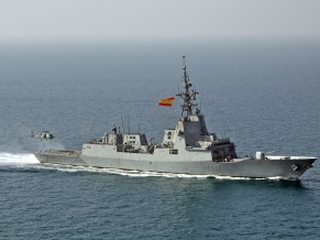 Prosuper: propostas da Navantia e da indústria alemã reúnem as preferências 051203-N-4154B-018