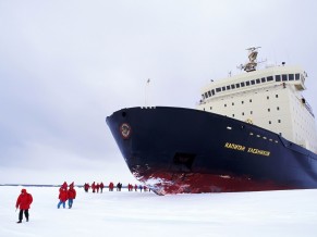 Kremlin monta rede de bases navais no Ártico kapitan-khlebnikov-icebreaker-ship-arctic-ice-winter-snow-other