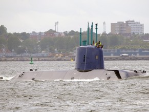 Novos submarinos israelenses estão quase prontos na Alemanha ISS-30-S-TANIN-on-19-06-2014-at-Kiel-06