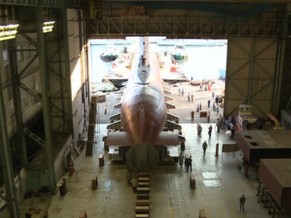 Arsenal de Marinha do Rio de Janeiro realiza Load-In do Submarino ‘Tamoio’ Load In submarino Tamoio para oficina - foto MB