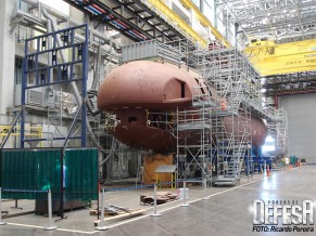 ICN adquire duas homologações no âmbito do PROSUB O primeiro submarino S-BR em construção em Itaguaí-RJ - Foto Ricardo Pereira