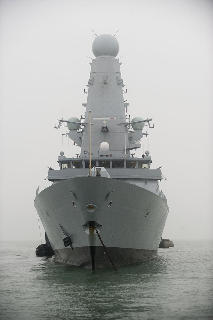 hms-daring-em-portsmouth-2-foto-royal-navy