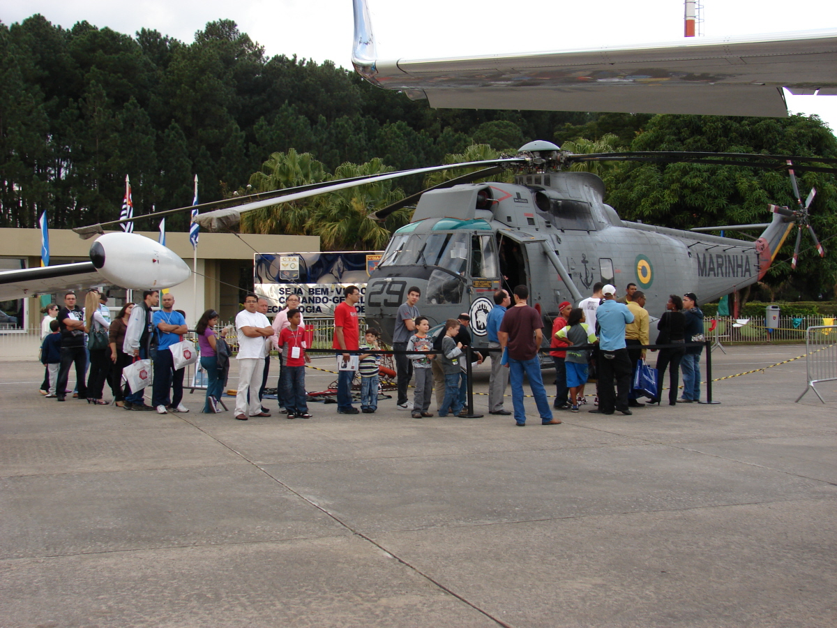 SH-3B em visitação