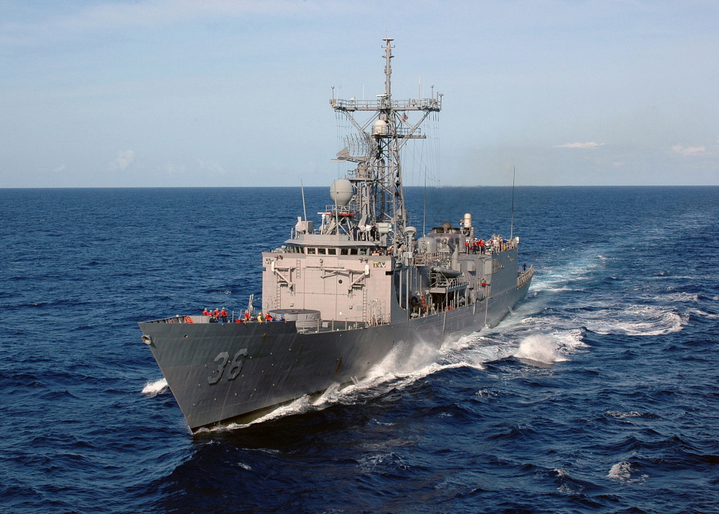 USS Underwood (FFG 36)