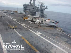 Convoo do USS Carl Vinson