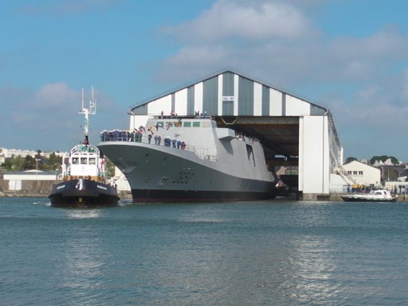 Lorient (56). La première FREMM à l'eau