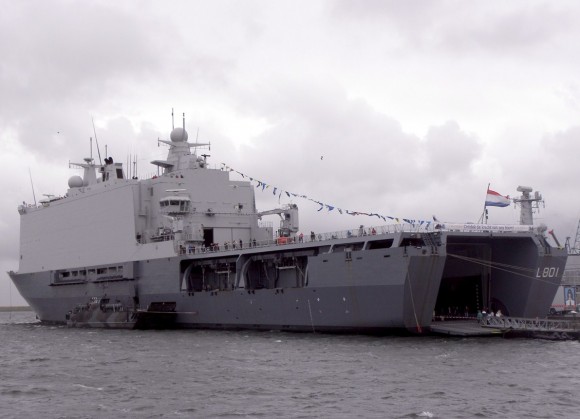 HNLMS_Johan_de_Witt_(L801)_(1)