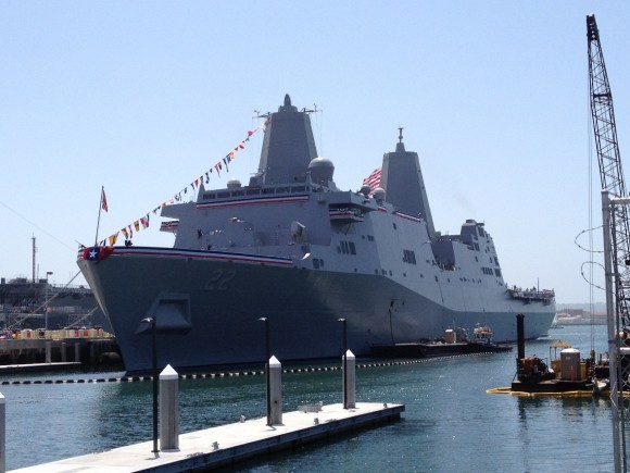 USS_San_Diego_(LPD-22)_at_commissioning,_19_May_2012