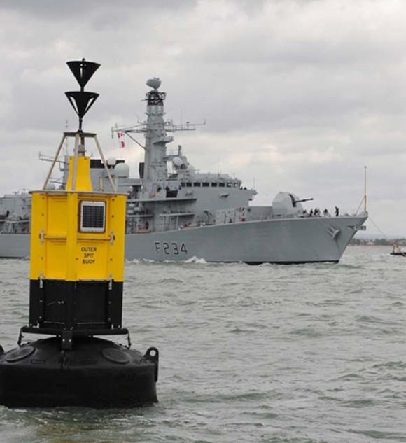 HMS Iron Duke volta ao mar com novo radar - foto 2 Royal Navy