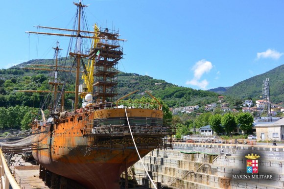 Amerigo Vespucci - veleiro no dique - foto 3 Marinha Italiana