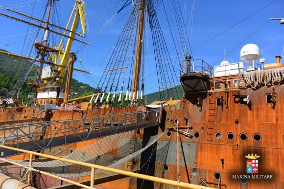 Amerigo Vespucci - veleiro no dique - foto 4 Marinha Italiana