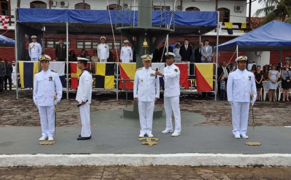 Cerimônia incorp Leverger e Caravelas em Ladário - foto 2 - Sexto Distrito Naval