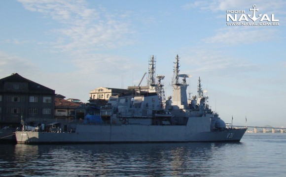Jaceguai e Julio de Noronha em reparos e modernização no AMRJ - foto Nunão - Poder Naval