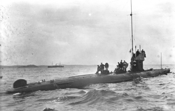 HMS Svardfisken em ação - foto via Saab