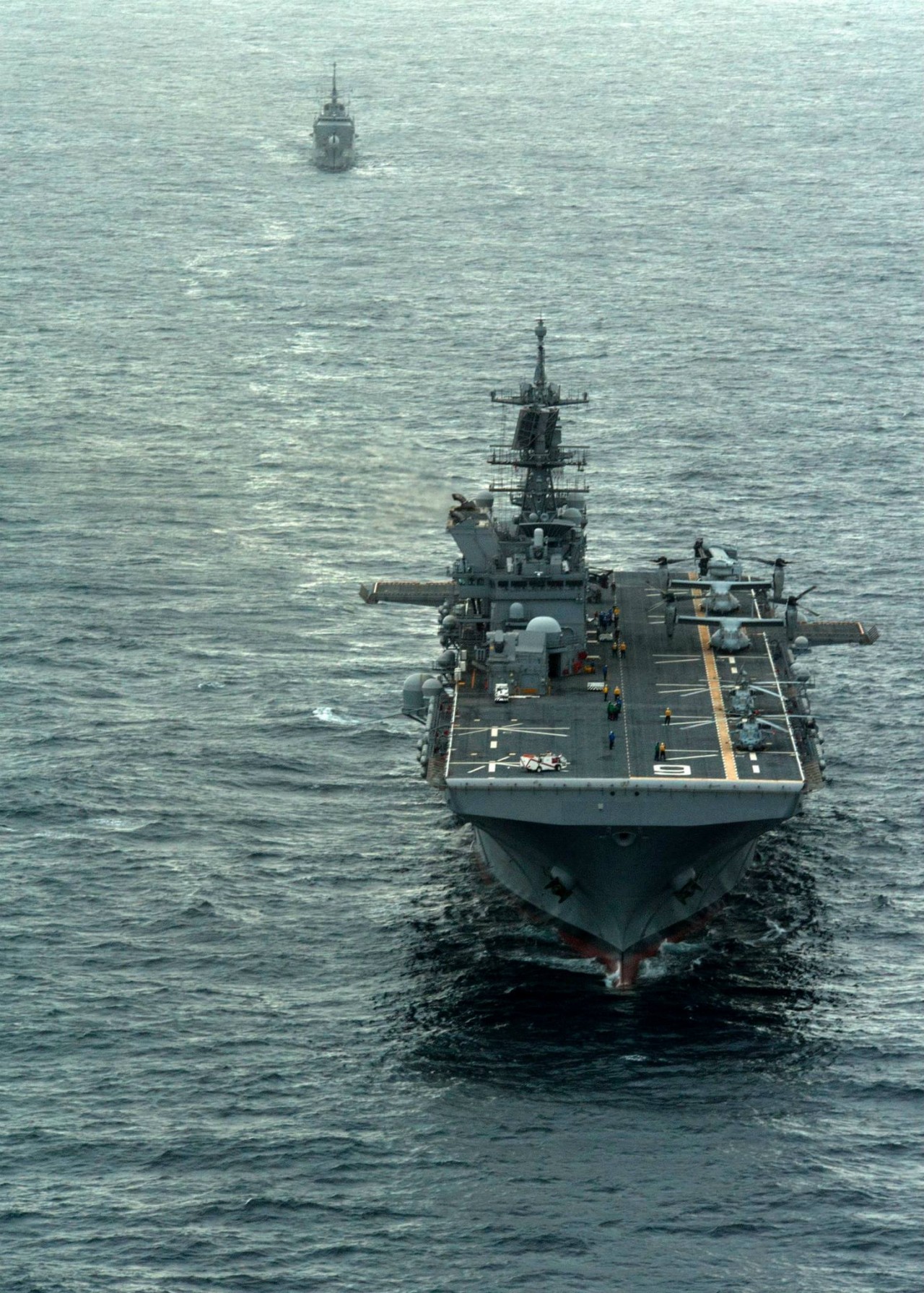 Marinha do Brasil operando com o USS America - 11