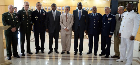 Acordo Brasil Angola Pronaval - foto Ministério da Defesa
