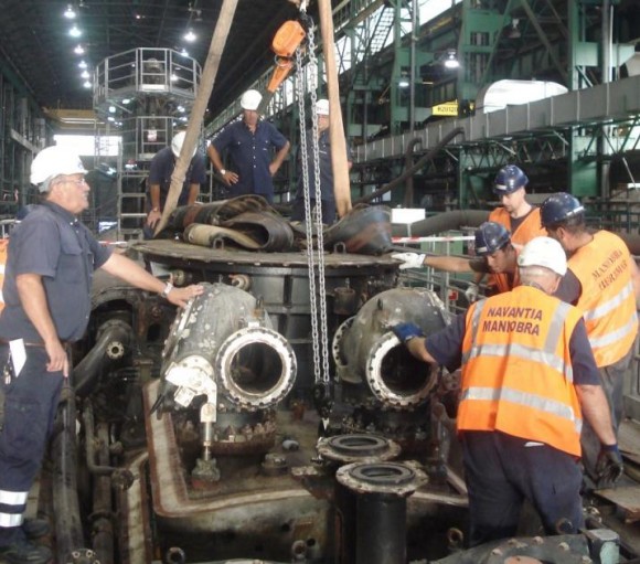 Quarta manutenção do submarino espanhol Tramontana S-74 - foto Navantia