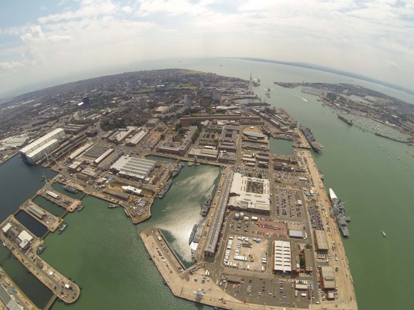 Portsmouth Naval Base - foto via G&A