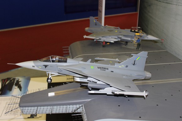 Sea Gripen da MB na LAAD 2015