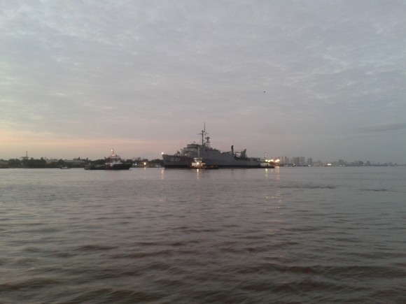 NDD Ceará atracando na Base Naval de Val de Cães, em Belém do Pará - 3