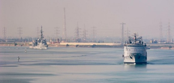 navios da comissão Arromanches em Suez - foto 2 Min Def França