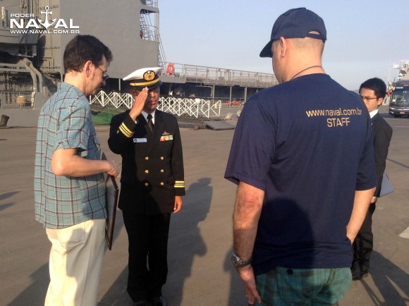 Visita navios japoneses Santos 7-8-2015 - foto 32 Poder Naval