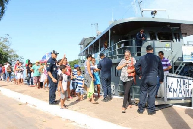 Operacao Celeiro 2016 - foto 3 via Marinha do Brasil