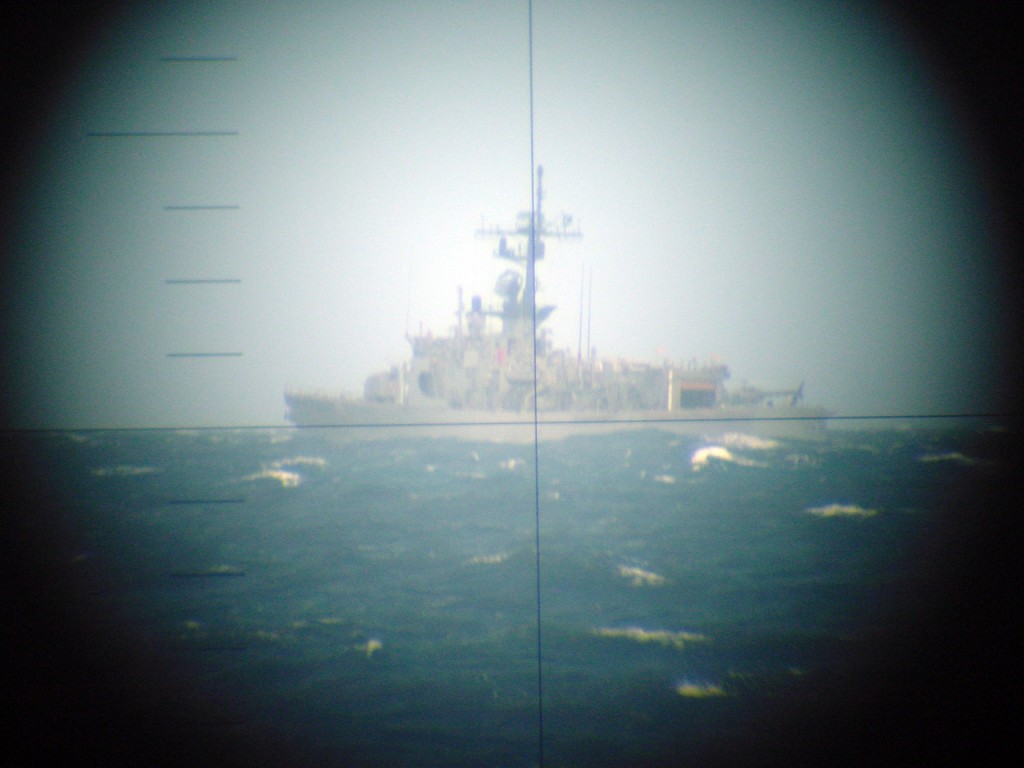 CT Pará visto pelo periscópio de um submarino classe Tupi durante exercício Torpedex