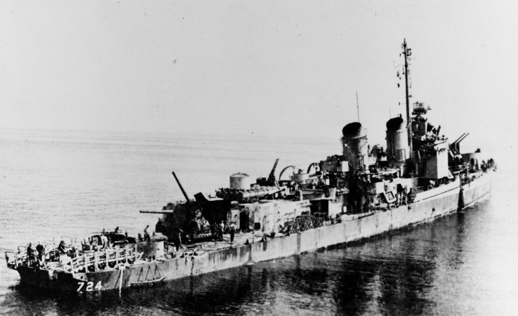 uss-laffey-depois-dos-ataques-de-16-de-abril-de-1945