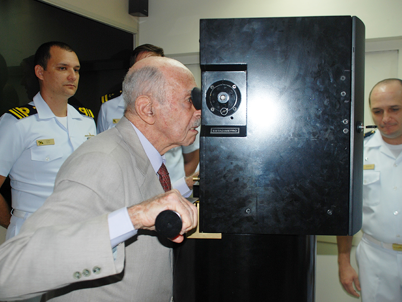 Almirante de Esquadra Alfredo Karam participa de demonstração do SimPer