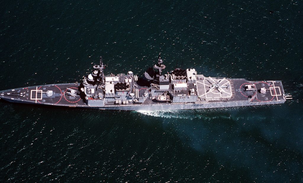 USS Chandler (DDG-996) visto do alto
