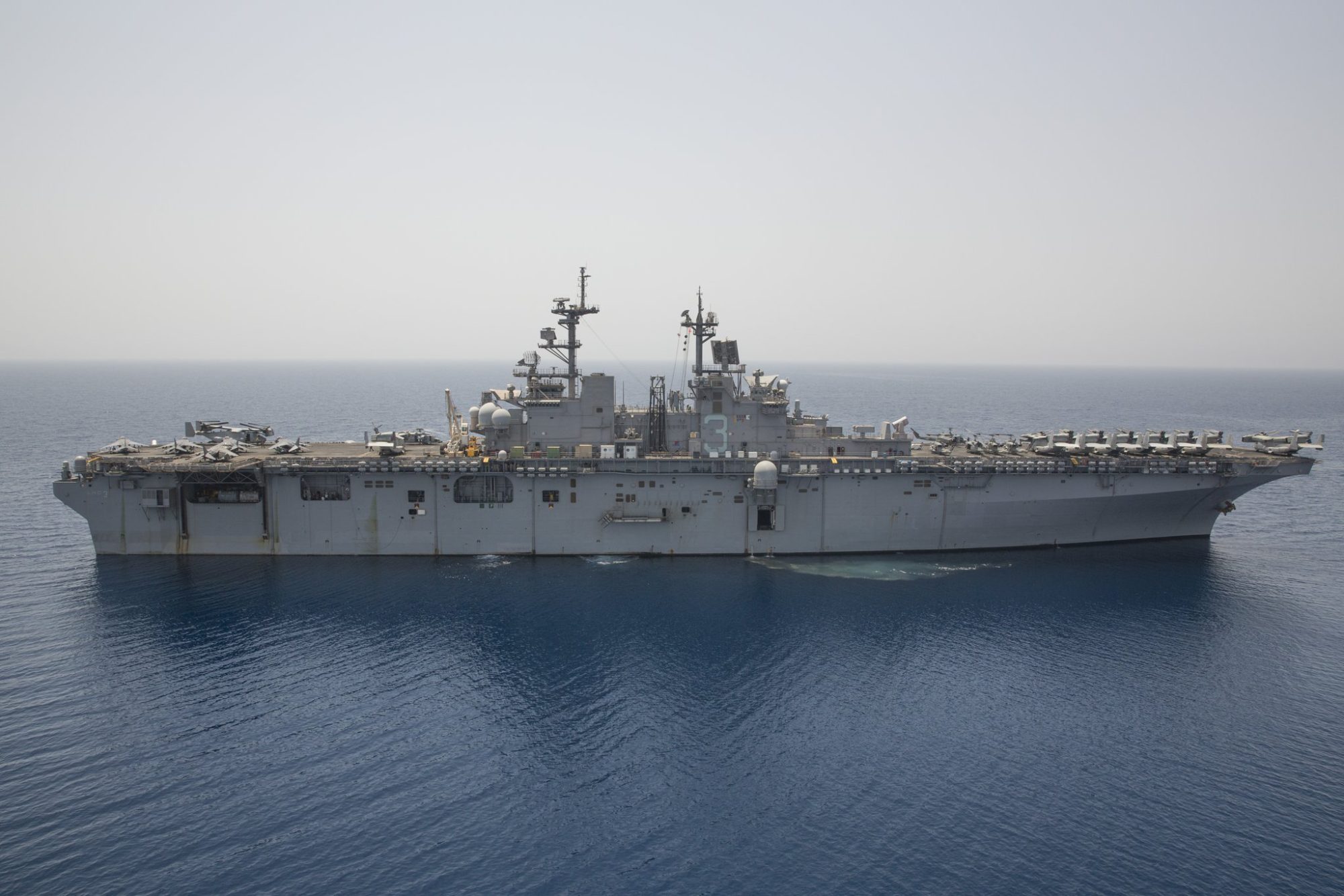 USS Kearsarge (LHD 3)