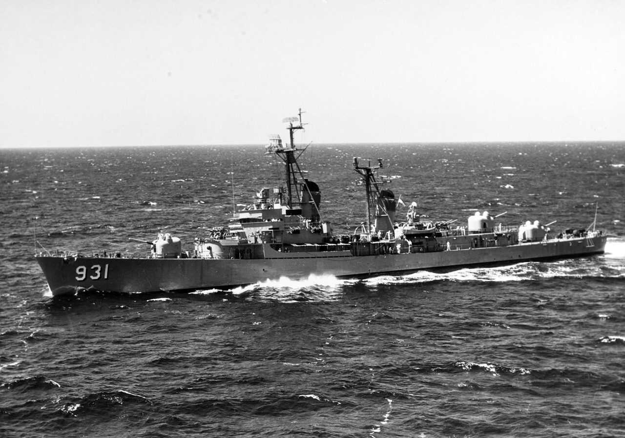 USS Forrest Sherman (DD-931)