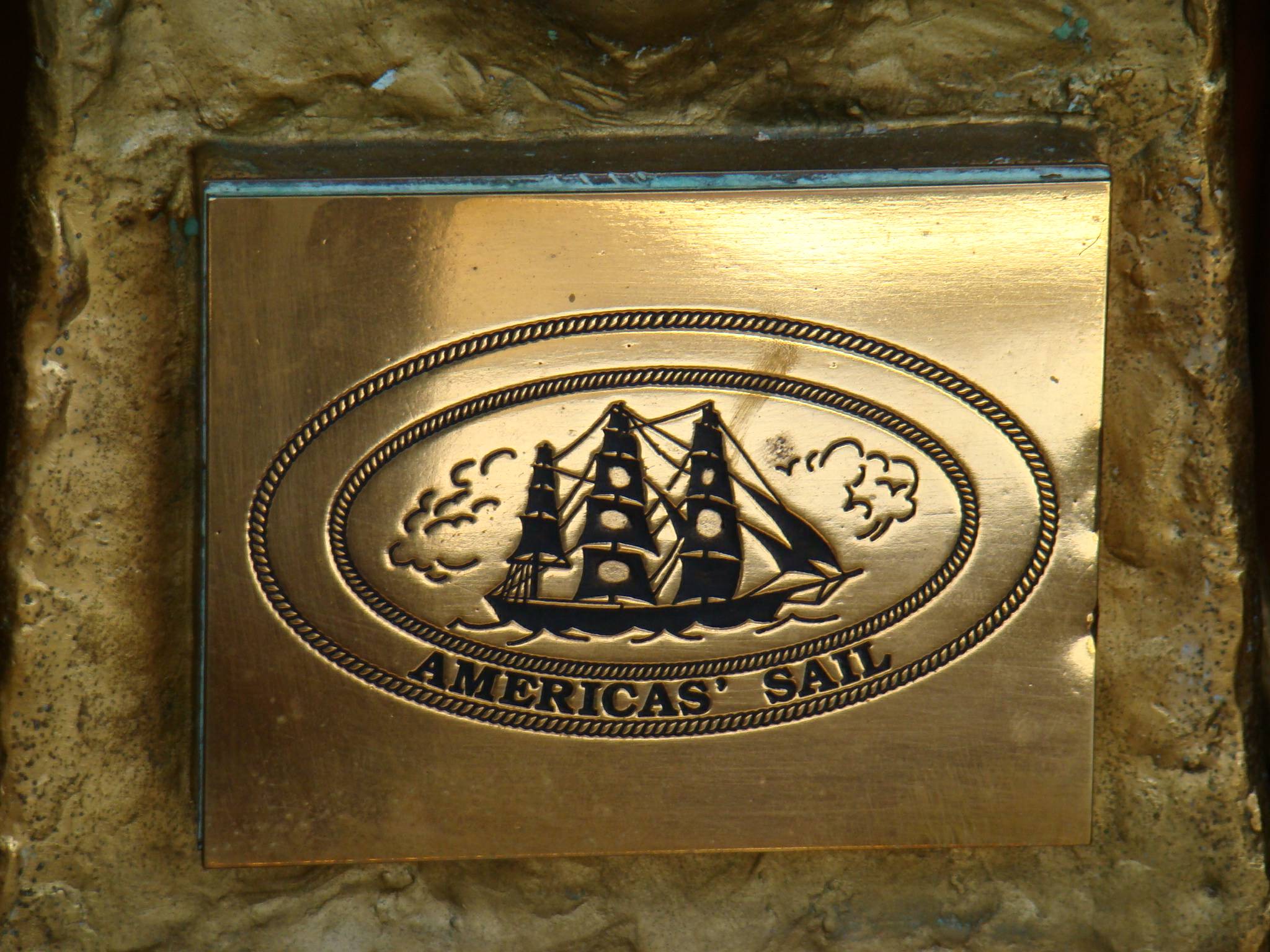 Detalhes do Troféu da Americas Sails. (foto: Rogério Cordeiro - 11/01/2010)