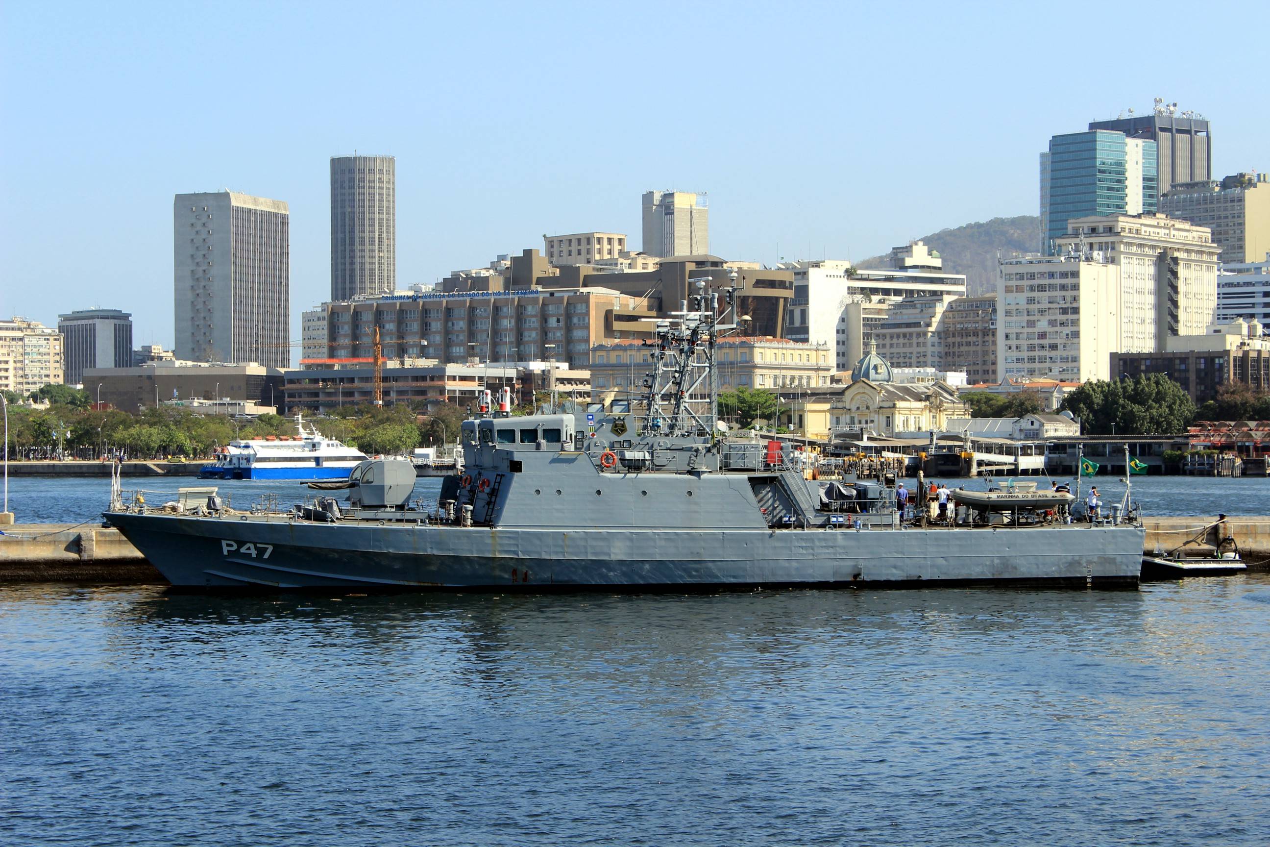 O Gurupi atracado no cais do Grupamento de Patrulha Naval do Sudeste em 5 de setembro de 2012. (foto: Alexandre Galante – Revista Forças de Defesa) 
