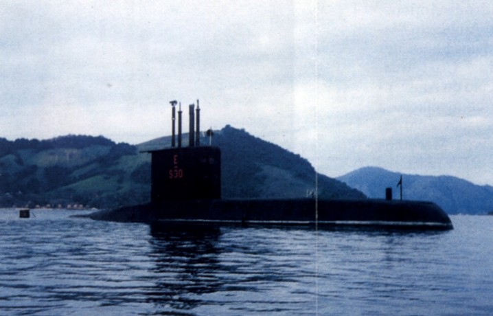 O Submarino Tupi - S 30, com o "Echo Barra". (foto: SRPM)